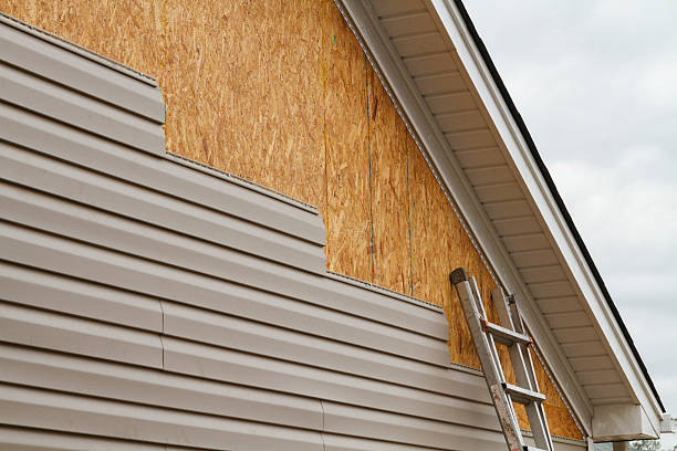 Affordable siding repair and maintenance services in Rollingwood, TX